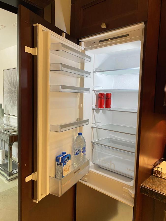 Apartment Lux Burj Views -boulevard -prime Location Downtown *
