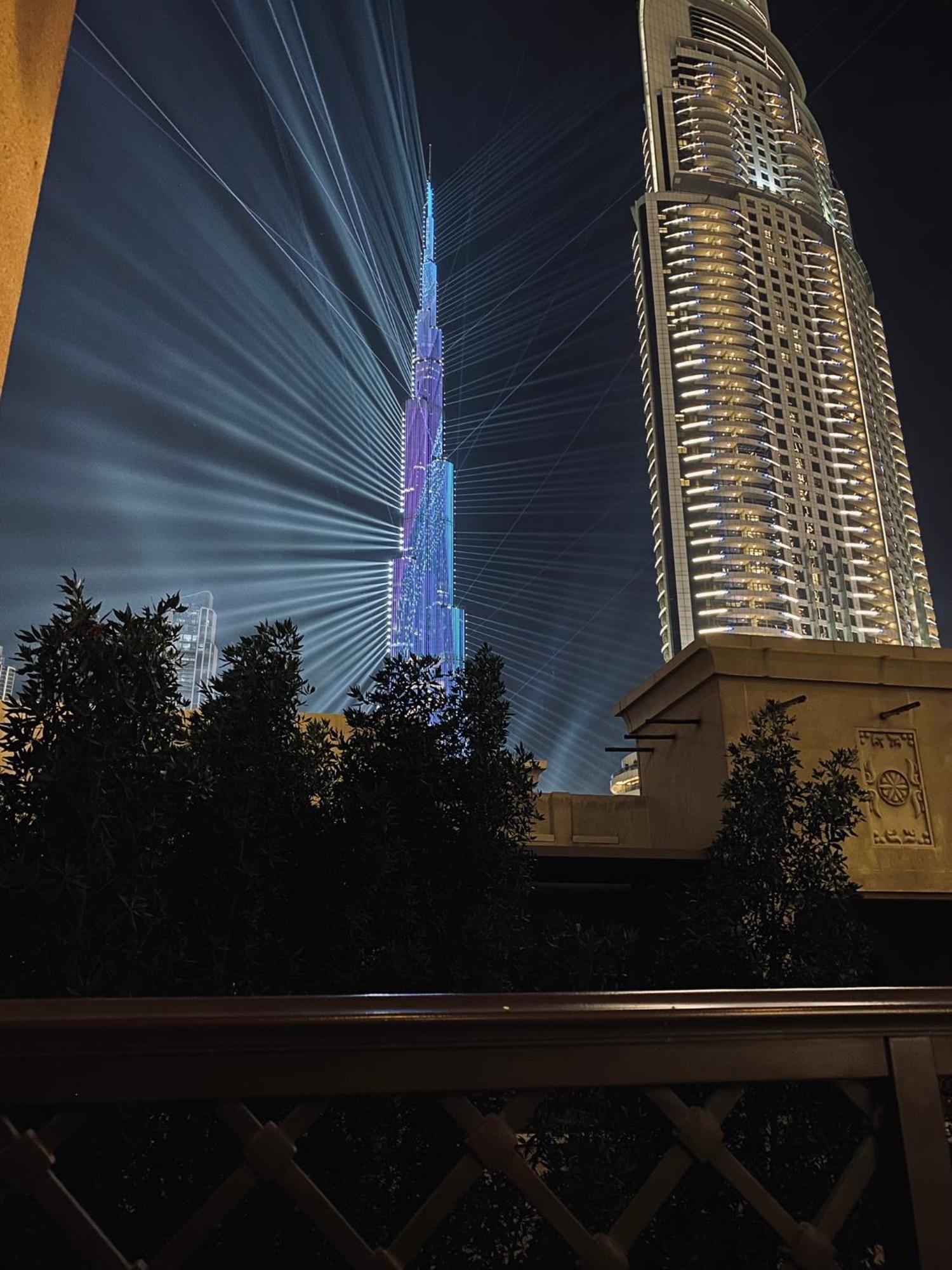 Lux Burj Views -boulevard -prime Location Downtown Apartment Dubai